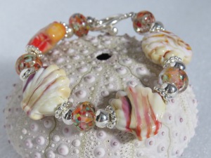 Ivory and pink shell bracelet